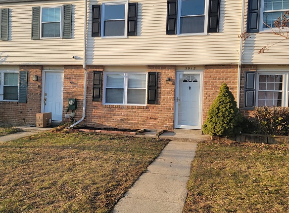 3912 Misty View Rd unit 1 - Middle River, MD