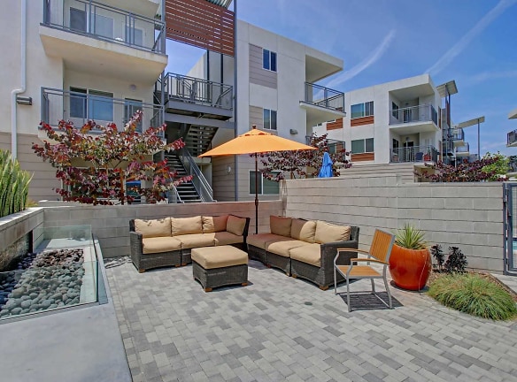 Citron Apartment Homes - Ventura, CA