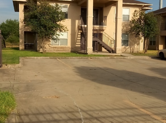 El Patrimonio Apartments - Mc Allen, TX