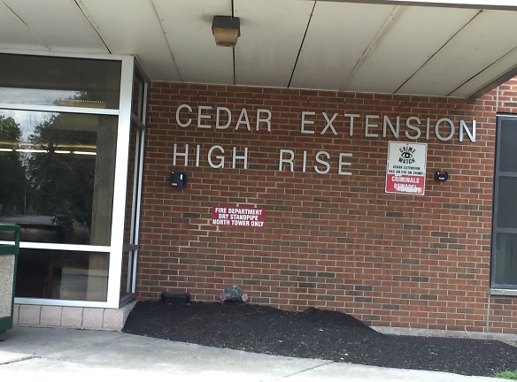 Cedar Ext High Rise Apartments - Cleveland, OH