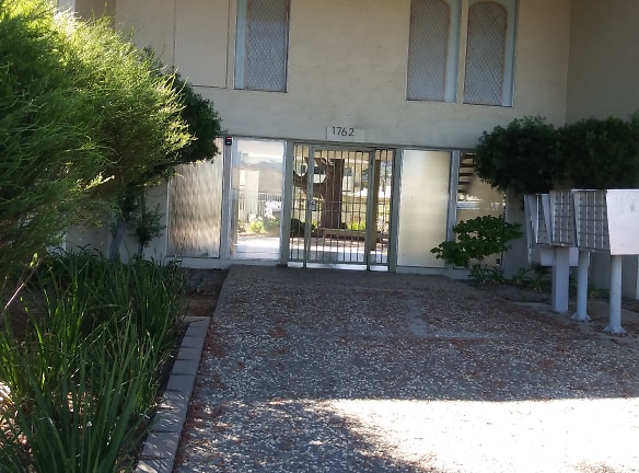 Blossom Hill Garden Apartments - San Jose, CA