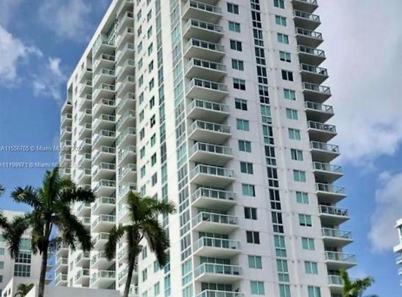 186 SE 12th Terrace #1803 - Miami, FL