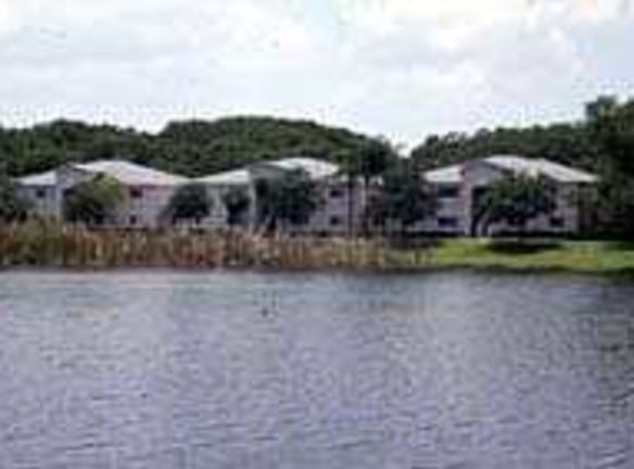 Waterford Lakes Apartments - Hollywood, FL