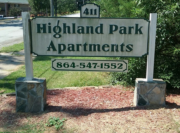Highland Park Apartments - Clinton, SC