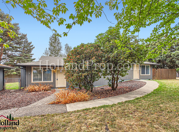 125127 SW Edgefield Ct - Troutdale, OR