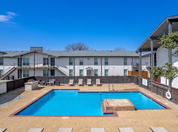 Sierra Heights Apartments - Irving, TX