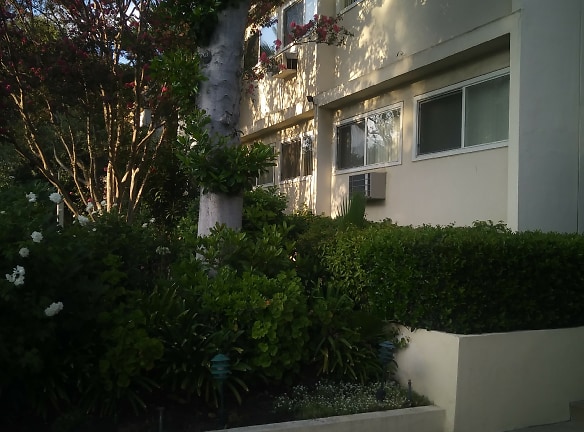 Sunset Laurel Towers Apartments - Los Angeles, CA