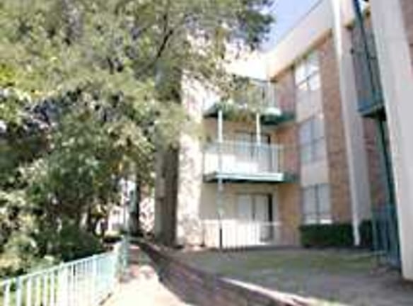 Hyde Park Condominiums - Dallas, TX