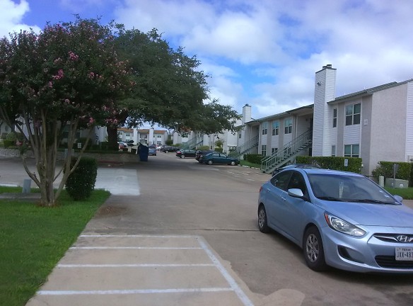 Lime Creek Apartments - Kerrville, TX