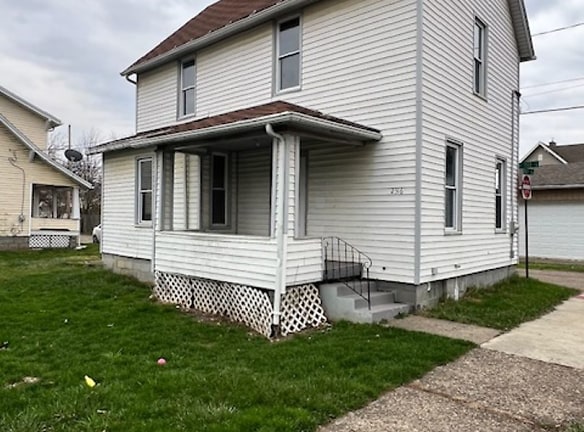 2316 2nd St SW - Canton, OH