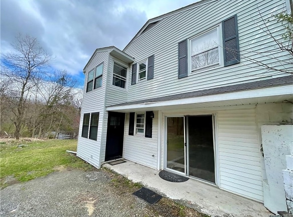5 Frances Dr #3 - Hopewell Junction, NY