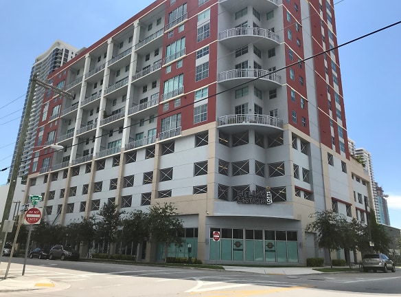 Filling Station Lofts Apartments - Miami, FL