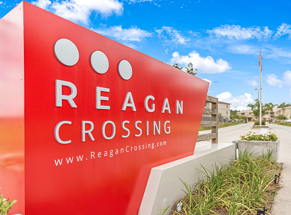 Reagan Crossing - Covington, LA