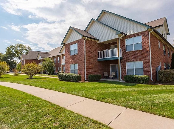 Clearwater Farm Apartments - Louisville, KY