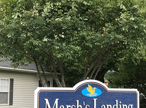 Marshs Landing Apartments - Elyria, OH