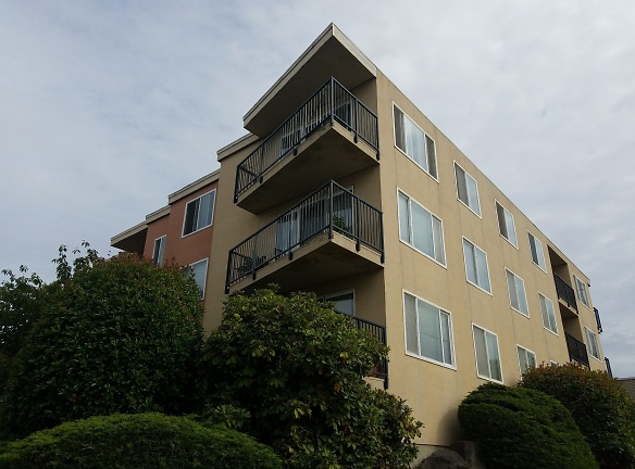 Eastlake Manor Apartments - Seattle, WA