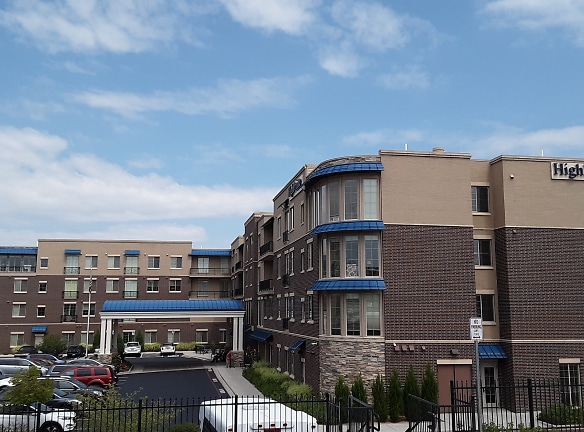 HighPointe Assisted Living & Memory Care Apartments - Denver, CO