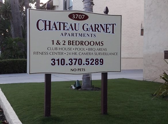 Chateau Garnet Apartments - Torrance, CA