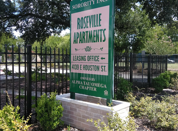 Roseville Apartments - San Antonio, TX