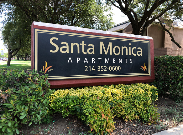 Santa Monica Apartments - Dallas, TX