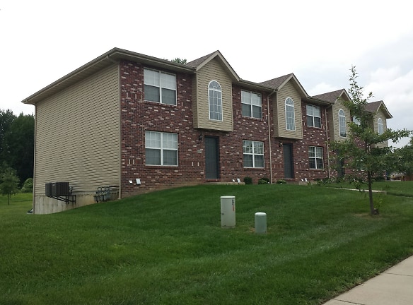 Parkside Commons Townhomes Apartments - Collinsville, IL