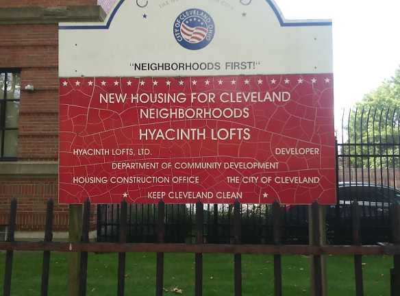 Hyacinth Lofts Apartments - Cleveland, OH
