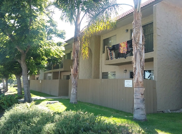 Villa Vista Apartments - San Diego, CA