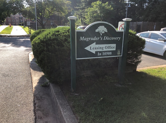 Magruder's Discovery Apartments - Bethesda, MD