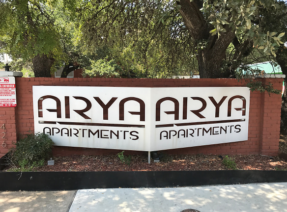Arya Apartments - Austin, TX