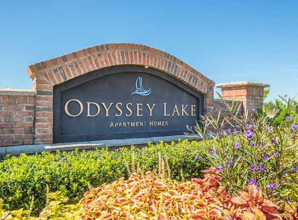 Odyssey Lake Apartments - Brunswick, GA