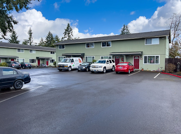 Brentwood Apartments - Canby, OR