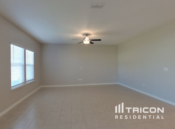 10919 Haws Lane - Jacksonville, FL