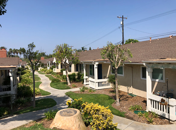 Arbor Villas Apartments - Yorba Linda, CA