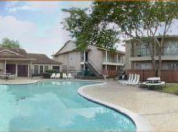 Pine Creek Apartments - Houston, TX