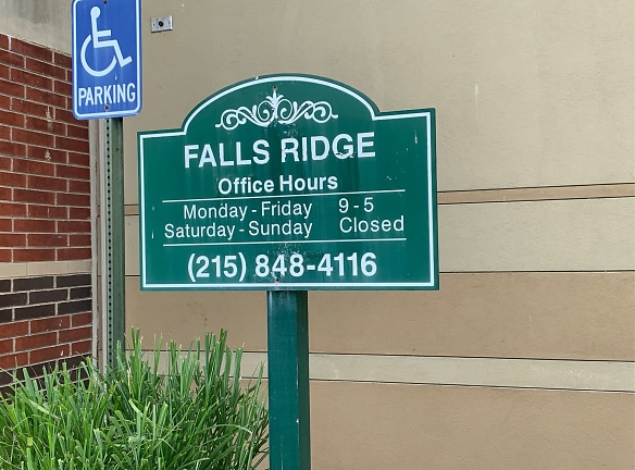 Falls Ridge Apartments - Philadelphia, PA