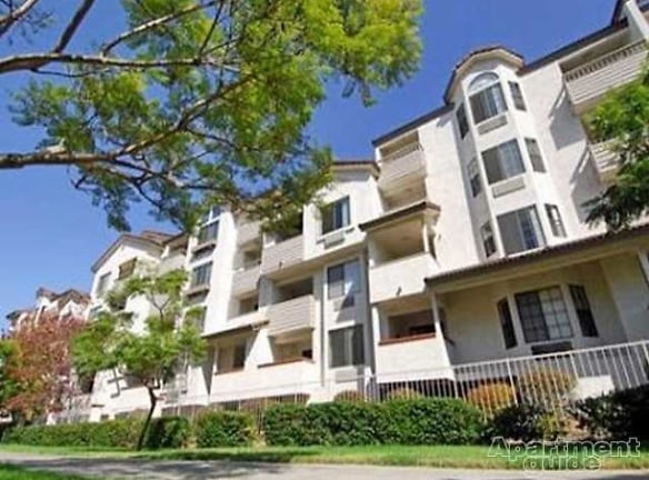 One Park Apartments - Chula Vista, CA