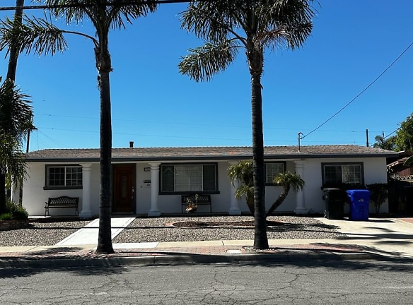 5004 Arvinels Ave - San Diego, CA