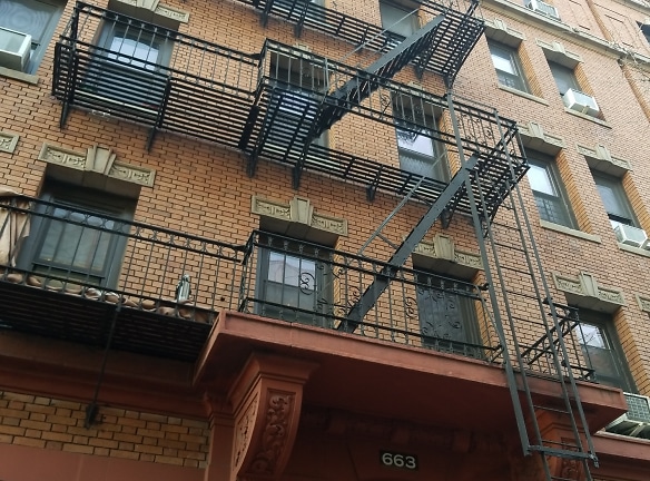 663-665 FOX ST Apartments - Bronx, NY
