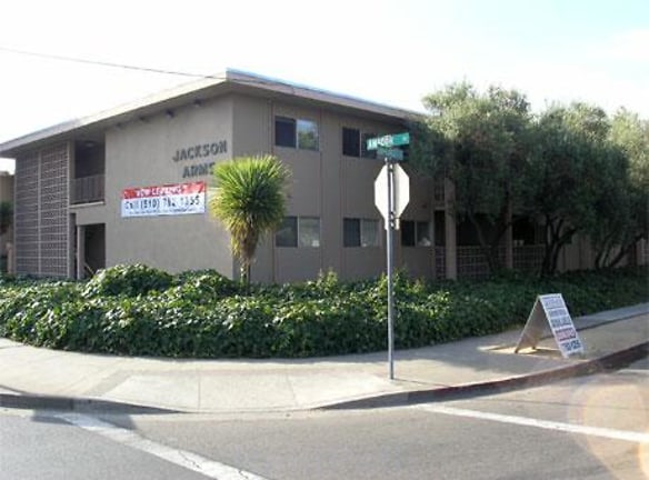 Jackson Arms Apartments - Hayward, CA