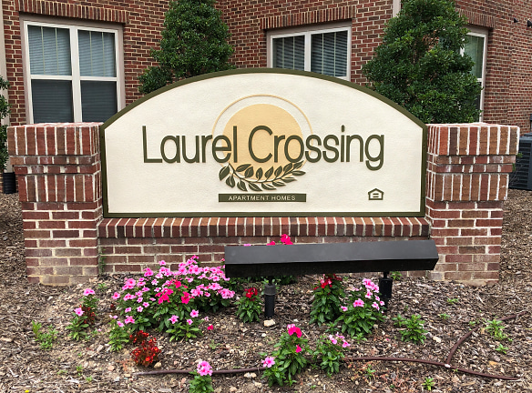 Laurel Crossing Apartments - Knightdale, NC