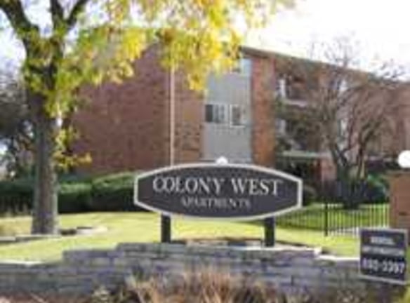 Colony West - Aurora, IL