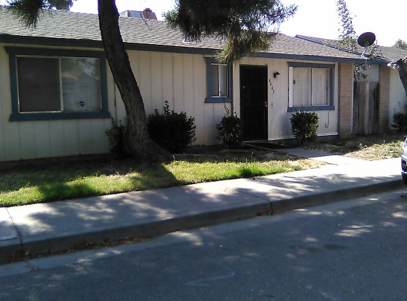 8443 Kelley Apartments - Stockton, CA