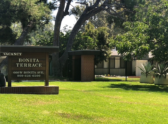 Bonita Terrace Apartments - Claremont, CA
