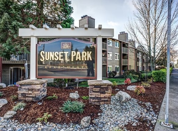 Sunset Park Apartments - Seattle, WA