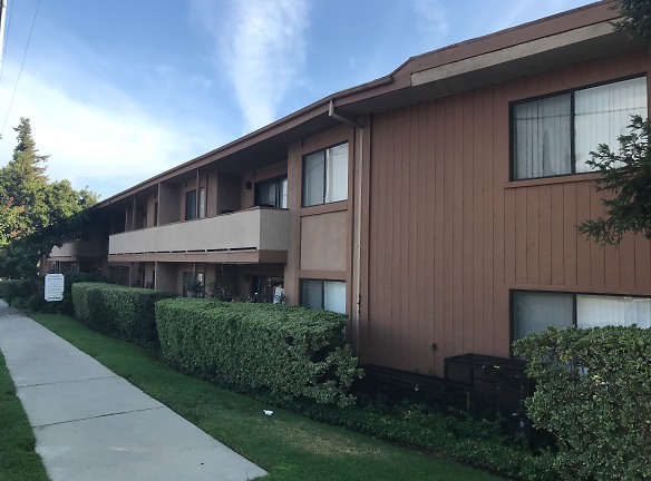 Glenhill Apartments - Sylmar, CA