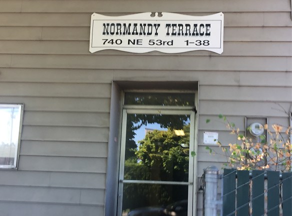 Normandy Terrace Apartments - Portland, OR