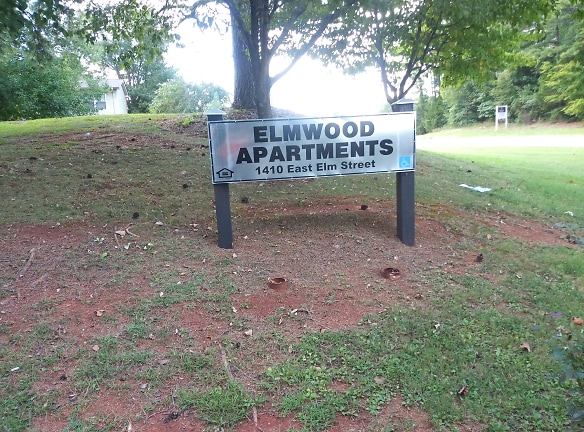 Elmwood Apartments - Athens, AL