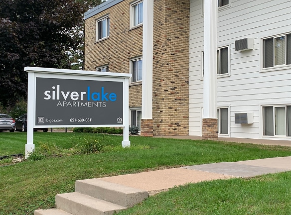 Silver Lake Estates Apartments - New Brighton, MN