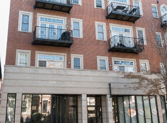 2535 N Southport Ave unit 4S - Chicago, IL