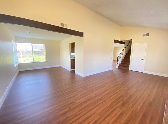 4840 Carrie Ct - Union City, CA